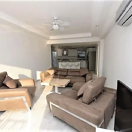 Emilia Luxury Apartament
