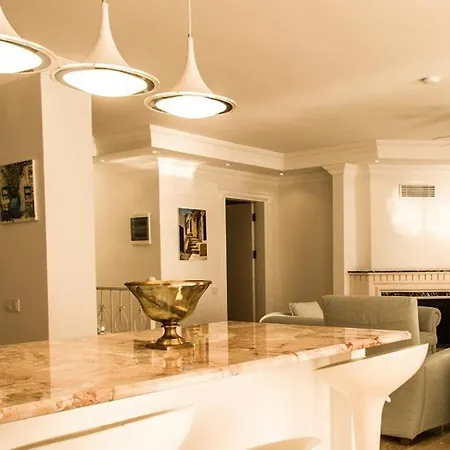 Emilia Luxury Apartament Kalkan